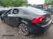 2015 Volvo S60 T5 Premier Plus с VIN YV1612TC7F1308868, выставлен на аукционе IAAI как лот 42448294 с пробегом 86 567 миль миль и . История ставок и продаж доступна на DreamBid. Изображение 3.