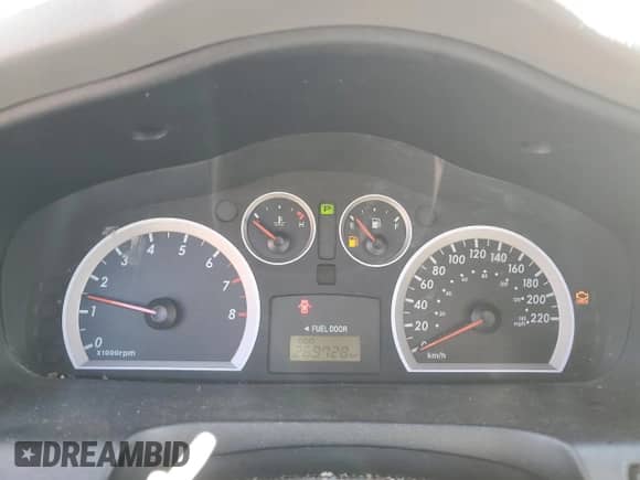 2006 Hyundai Santa Fe z VIN KM8SB13D86U109598, wystawiony jako Copart lot #85914725 z przebiegiem 269 728 mil mil oraz Czysty tytuł • Clean title. Historia ofert i sprzedaży dostępna na DreamBid. Obrazek 9.