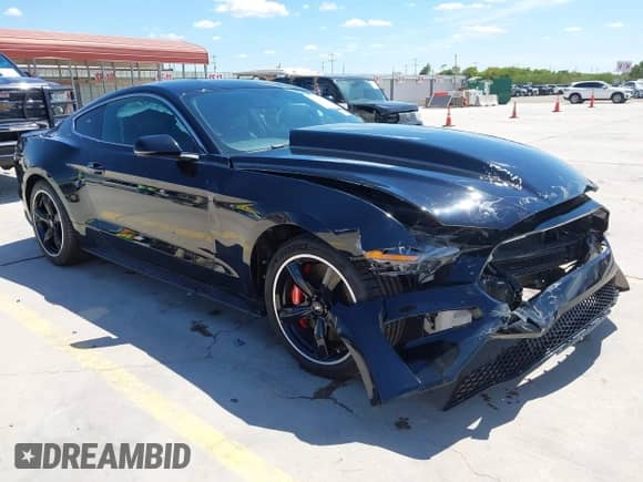 2019 Ford Mustang Bullitt z VIN 1FA6P8K0XK5503788, wystawiony jako IAAI lot #43021322 z przebiegiem 56 470 mil mil oraz . Historia ofert i sprzedaży dostępna na DreamBid. Obrazek 1.