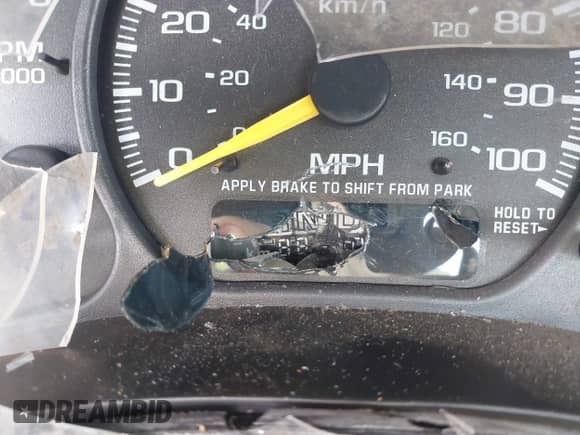 2000 Chevrolet Silverado 1500 LS with VIN 1GCEC14W1YZ152507, listed as a IAAI auction lot 42510745 with 163,400 mi miles and . Bid and sale history available at DreamBid. Image 7.