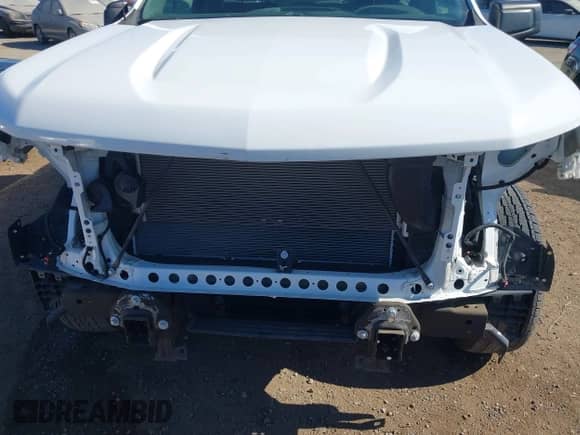 2021 Chevrolet Silverado 1500 Work Truck z VIN 3GCNWAEH3MG363709, wystawiony jako IAAI lot #42865578 z przebiegiem 8 879 mil mil oraz . Historia ofert i sprzedaży dostępna na DreamBid. Obrazek 6.
