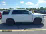 2018 Chevrolet Tahoe Commercial z VIN 1GNLCDEC1JR155210, wystawiony jako IAAI lot #42845068 z przebiegiem 159 456 mil mil oraz . Historia ofert i sprzedaży dostępna na DreamBid. Obrazek 13.