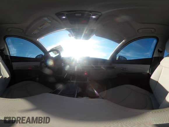 2025 Hyundai Tucson Limited with VIN 3KMJE3DEXSE016792, listed as a IAAI auction lot 42971048 with 11,494 mi miles and . Bid and sale history available at DreamBid. Image 18.