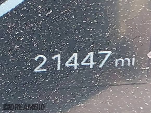 2024 Hyundai Santa Fe Calligraphy z VIN 5NMP5DG15RH013281, wystawiony jako IAAI lot #43048166 z przebiegiem 21 447 mil mil oraz . Historia ofert i sprzedaży dostępna na DreamBid. Obrazek 15.