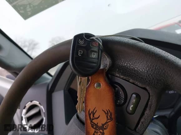 2011 Ford F-250 XL с VIN 1FT7W2B66BEA35965, выставлен на аукционе IAAI как лот 41780906 с пробегом 177 915 миль миль и . История ставок и продаж доступна на DreamBid. Изображение 11.