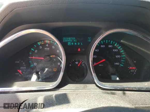 2010 Chevrolet Traverse 1LT with VIN 1GNLVFED3AS138545, listed as a Copart auction lot 61566595 with 100,988 mi miles and Salvage title. Bid and sale history available at DreamBid. Image 9.