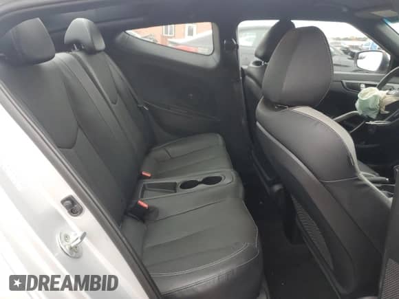 2016 Hyundai Veloster Turbo z VIN KMHTC6AE7GU274957, wystawiony jako Copart lot #85703895 z przebiegiem 61 536 mil mil oraz Szkoda całkowita • Salvage title. Historia ofert i sprzedaży dostępna na DreamBid. Obrazek 10.