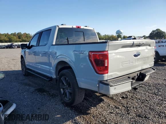 2023 Ford F-150 XL z VIN 1FTEW1EP5PFA80287, wystawiony jako Copart lot #71824305 z przebiegiem 35 949 mil mil oraz Szkoda całkowita • Salvage title. Historia ofert i sprzedaży dostępna na DreamBid. Obrazek 2.
