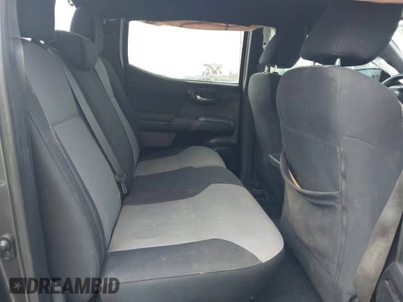 2020 Toyota Tacoma TRD Off Road с VIN 3TMCZ5AN9LM332580, выставлен на аукционе IAAI как лот 43374834 с пробегом 99 649 миль миль и . История ставок и продаж доступна на DreamBid. Изображение 8.