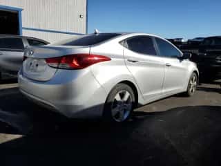 2011 Hyundai Elantra GLS с VIN KMHDH4AE5BU132058, выставлен на аукционе Copart как лот 85747115 с пробегом 131 715 миль миль и Списание • Salvage title. История ставок и продаж доступна на DreamBid. Изображение 3.