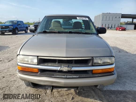 1999 Chevrolet S-10 LS с VIN 1GCCS19XXX8175512, выставлен на аукционе Copart как лот 58894135 с пробегом 131 200 миль миль и Списание • Salvage title. История ставок и продаж доступна на DreamBid. Изображение 5.