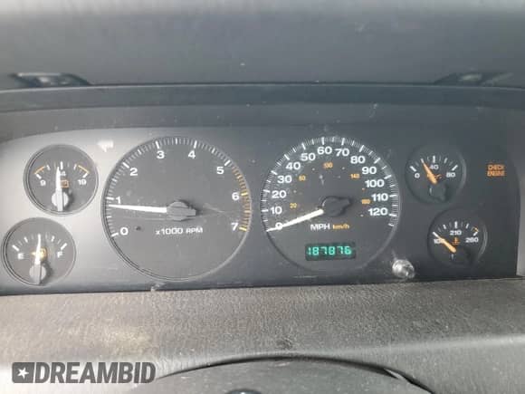 1999 Jeep Grand Cherokee Laredo с VIN 1J4GW58S0XC707926, выставлен на аукционе Copart как лот 62930585 с пробегом 187 876 миль миль и Чистый • Clean title. История ставок и продаж доступна на DreamBid. Изображение 9.