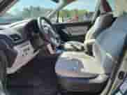 2018 Subaru Forester Premium z VIN JF2SJAECXJH568131, wystawiony jako Copart lot #81117215 z przebiegiem 86 856 mil mil oraz Szkoda całkowita • Salvage title. Historia ofert i sprzedaży dostępna na DreamBid. Obrazek 7.