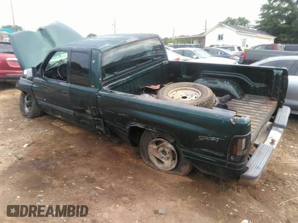 2001 Dodge 1500 с VIN 1B7HC13Y61J545665, выставлен на аукционе IAAI как лот 42689476 с пробегом 195 690 миль миль и . История ставок и продаж доступна на DreamBid. Изображение 3.