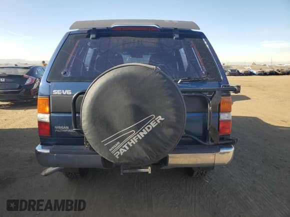 1993 Nissan Pathfinder SE z VIN JN8HD17Y8PW140754, wystawiony jako Copart lot #84761274 z przebiegiem 171 356 mil mil oraz Szkoda całkowita • Salvage title. Historia ofert i sprzedaży dostępna na DreamBid. Obrazek 6.