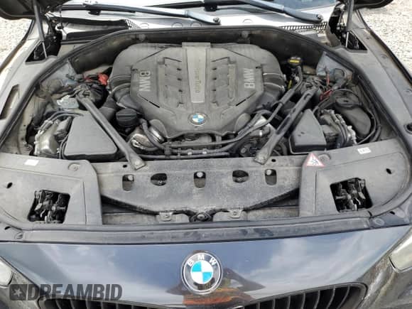 2015 BMW 5 Series 550i Gran Turismo xDrive с VIN WBA5M0C58FD085119, выставлен на аукционе Copart как лот 65389095 с пробегом 156 060 миль миль и Чистый • Clean title. История ставок и продаж доступна на DreamBid. Изображение 12.