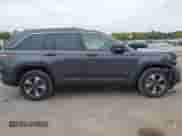 2024 Jeep Grand Cherokee with VIN 1C4RJYB63RC115286, listed as a IAAI auction lot 43249925 with 33,549 mi miles and . Bid and sale history available at DreamBid. Image 13.