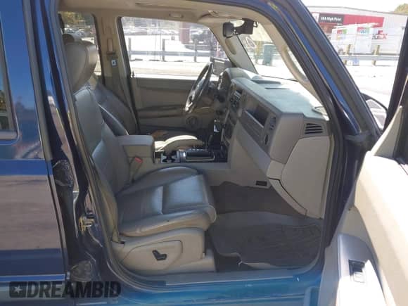 2006 Jeep Commander with VIN 1J8HG48K86C170554, listed as a IAAI auction lot 43344014 with 185,755 mi miles and . Bid and sale history available at DreamBid. Image 5.