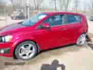 2013 Chevrolet Sonic LTZ с VIN 1G1JE6SH4D4167237, выставлен на аукционе IAAI как лот 41694276 с пробегом 95 276 миль миль и . История ставок и продаж доступна на DreamBid. Изображение 14.