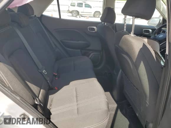 2020 Hyundai Venue SEL с VIN KMHRC8A38LU028899, выставлен на аукционе Copart как лот 63781765 с пробегом 61 207 миль миль и Списание • Salvage title. История ставок и продаж доступна на DreamBid. Изображение 10.