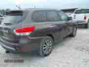 2015 Nissan Pathfinder SL with VIN 5N1AR2MM8FC643394, listed as a IAAI auction lot 43232334 with 197,668 mi miles and . Bid and sale history available at DreamBid. Image 4.