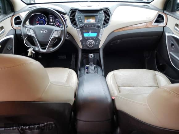 2014 Hyundai Santa Fe с VIN 5XYZU3LA3EG212720, выставлен на аукционе Copart как лот 82893124 с пробегом 134 404 миль миль и Списание • Salvage title. История ставок и продаж доступна на DreamBid. Изображение 8.