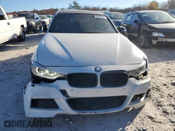 2015 BMW 3 Series 335i xDrive with VIN WBA3B9C58FP982781, listed as a Copart auction lot 76332354 with 65,061 mi miles and Clean title. Bid and sale history available at DreamBid. Image 5.