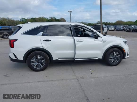 2022 Kia Sorento S with VIN KNDRG4LG2N5093214, listed as a IAAI auction lot 41702086 with 61,144 mi miles and . Bid and sale history available at DreamBid. Image 13.