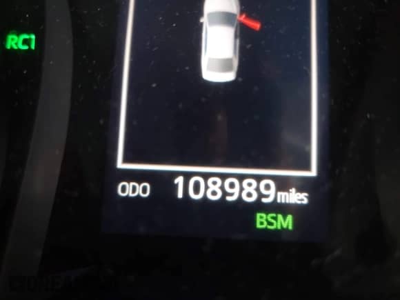 2019 Toyota Camry SE z VIN 4T1B11HK3KU847698, wystawiony jako IAAI lot #43421686 z przebiegiem 108 989 mil mil oraz . Historia ofert i sprzedaży dostępna na DreamBid. Obrazek 15.