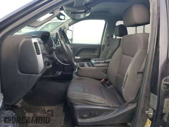 2015 Chevrolet Silverado 3500HD LT с VIN 1GC4KZCG4FF532334, выставлен на аукционе Copart как лот 86000454 с пробегом 159 642 миль миль и Списание • Salvage title. История ставок и продаж доступна на DreamBid. Изображение 7.