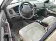 2004 Hyundai Sonata GLS z VIN KMHWF35H64A944230, wystawiony jako Copart lot #80406905 z przebiegiem 101 258 mil mil oraz Szkoda całkowita • Salvage title. Historia ofert i sprzedaży dostępna na DreamBid. Obrazek 8.