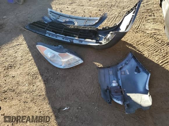 2012 Hyundai Veracruz Limited с VIN KM8NUDCC6CU203751, выставлен на аукционе Copart как лот 82712054 с пробегом 138 792 миль миль и Списание • Salvage title. История ставок и продаж доступна на DreamBid. Изображение 13.