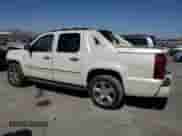 2012 Chevrolet Avalanche LTZ z VIN 3GNTKGE76CG102173, wystawiony jako Copart lot #64337495 z przebiegiem 74 963 mil mil oraz Szkoda całkowita • Salvage title. Historia ofert i sprzedaży dostępna na DreamBid. Obrazek 2.