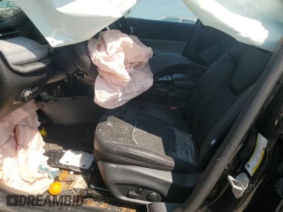 2024 Jeep Compass Latitude с VIN 3C4NJDBN3RT150025, выставлен на аукционе Copart как лот 63765635 с пробегом Не указан миль и Списание • Salvage title. История ставок и продаж доступна на DreamBid. Изображение 7.