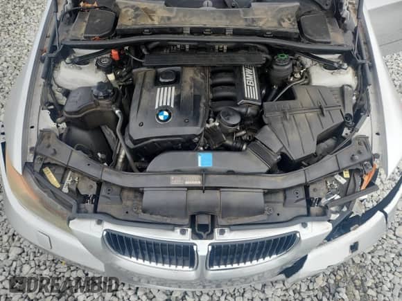 2008 BMW 3 Series 328xi с VIN WBAVC93578K039254, выставлен на аукционе Copart как лот 84738985 с пробегом Не указан миль и Списание • Salvage title. История ставок и продаж доступна на DreamBid. Изображение 11.