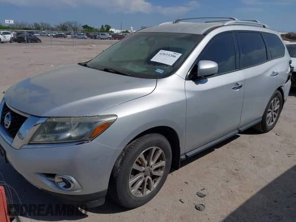 2015 Nissan Pathfinder S с VIN 5N1AR2MNXFC624659, выставлен на аукционе IAAI как лот 42033206 с пробегом 170 773 миль миль и . История ставок и продаж доступна на DreamBid. Изображение 17.