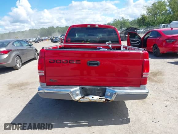 2000 Dodge Dakota Sport z VIN 1B7GL2AX0YS768915, wystawiony jako IAAI lot #43067037 z przebiegiem 154 291 mil mil oraz . Historia ofert i sprzedaży dostępna na DreamBid. Obrazek 16.