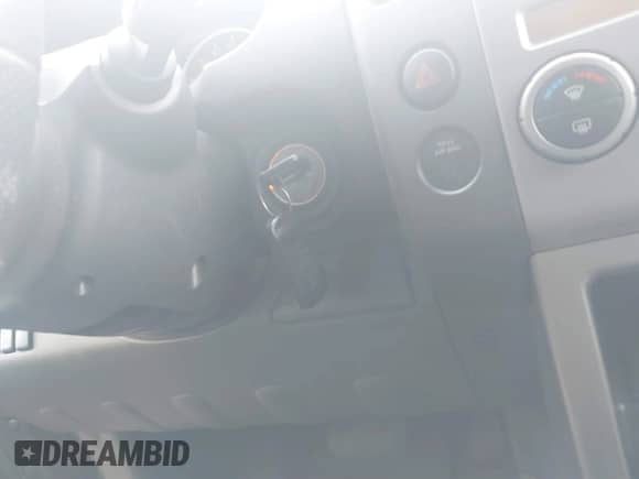 2007 Nissan Pathfinder S z VIN 5N1AR18W07C610784, wystawiony jako IAAI lot #41517478 z przebiegiem 194 563 mil mil oraz . Historia ofert i sprzedaży dostępna na DreamBid. Obrazek 11.