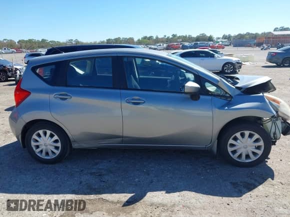 2015 Nissan Note S with VIN 3N1CE2CP3FL393221, listed as a IAAI auction lot 41743098 with 119,502 mi miles and . Bid and sale history available at DreamBid. Image 13.