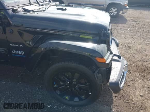 2023 Jeep Wrangler Sahara with VIN 1C4JJXP62PW628735, listed as a IAAI auction lot 42683940 with 46,534 mi miles and . Bid and sale history available at DreamBid. Image 19.