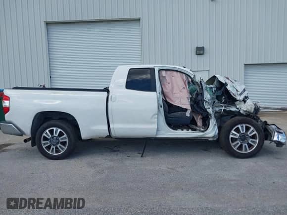 2016 Toyota Tundra SR5 z VIN 5TFUW5F10GX529530, wystawiony jako IAAI lot #38635383 z przebiegiem 354 824 mil mil oraz . Historia ofert i sprzedaży dostępna na DreamBid. Obrazek 13.