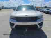 2024 Jeep Grand Cherokee Altitude with VIN 1C4RJHAG4R8520036, listed as a Copart auction lot 83820235 with 31,165 mi miles and Clean title. Bid and sale history available at DreamBid. Image 5.