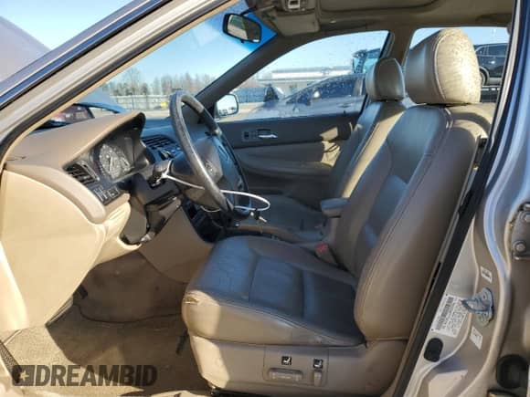 1996 Honda Accord EX z VIN 1HGCE6677TA009168, wystawiony jako Copart lot #87601175 z przebiegiem 179 157 mil mil oraz Szkoda całkowita • Salvage title. Historia ofert i sprzedaży dostępna na DreamBid. Obrazek 7.