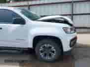 2022 Chevrolet Colorado 2WD Z71 с VIN 1GCGSDENXN1194641, выставлен на аукционе IAAI как лот 42254087 с пробегом 39 979 миль миль и . История ставок и продаж доступна на DreamBid. Изображение 17.