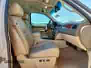 2013 Chevrolet Silverado 1500 LTZ z VIN 3GCPKTE79DG245753, wystawiony jako Copart lot #85829525 z przebiegiem 165 504 mil mil oraz Szkoda całkowita • Salvage title. Historia ofert i sprzedaży dostępna na DreamBid. Obrazek 7.