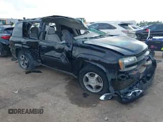 2005 Chevrolet TrailBlazer LT с VIN 1GNDS13S352134194, выставлен на аукционе IAAI как лот 42119207 с пробегом Не указан миль и . История ставок и продаж доступна на DreamBid. Изображение 1.