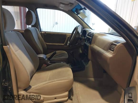 2000 Honda Passport LX с VIN 4S6DM58W1Y4406601, выставлен на аукционе IAAI как лот 41632864 с пробегом 195 791 миль миль и . История ставок и продаж доступна на DreamBid. Изображение 5.