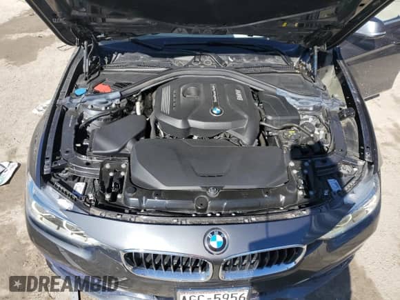 2018 BMW 3 Series 330i xDrive with VIN WBA8K3C50JA023809, listed as a Copart auction lot 46688915 with 25,120 mi miles and Clean title. Bid and sale history available at DreamBid. Image 11.