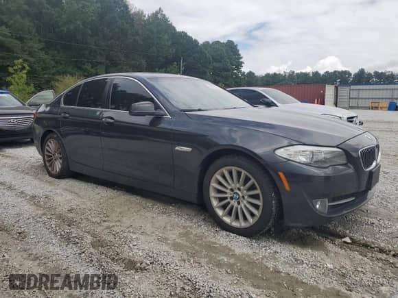 2013 BMW 5 Series 535i xDrive z VIN WBAFU7C5XDDU75911, wystawiony jako Copart lot #67830445 z przebiegiem 162 374 mil mil oraz Szkoda całkowita • Salvage title. Historia ofert i sprzedaży dostępna na DreamBid. Obrazek 4.