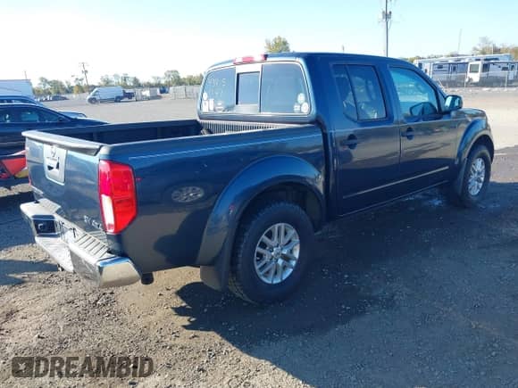 2016 Nissan Frontier SV with VIN 1N6AD0EV3GN727740, listed as a IAAI auction lot 43451141 with 189,516 mi miles and . Bid and sale history available at DreamBid. Image 4.